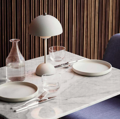 vusella Cordless LED table lamp