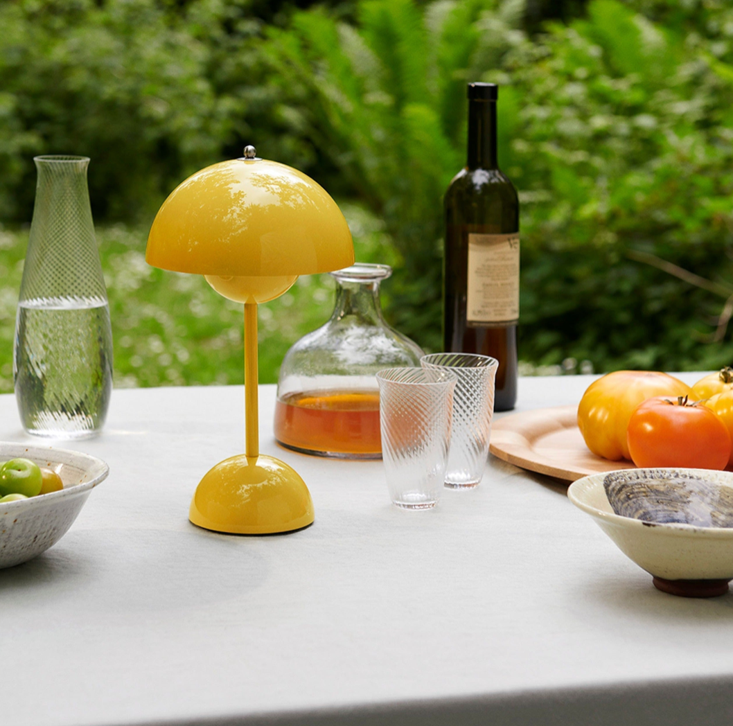 vusella Cordless LED table lamp